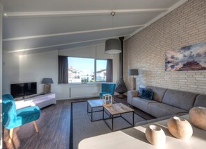 Living room - Holiday Home in Kamperland Near the Beach (Kamperland)