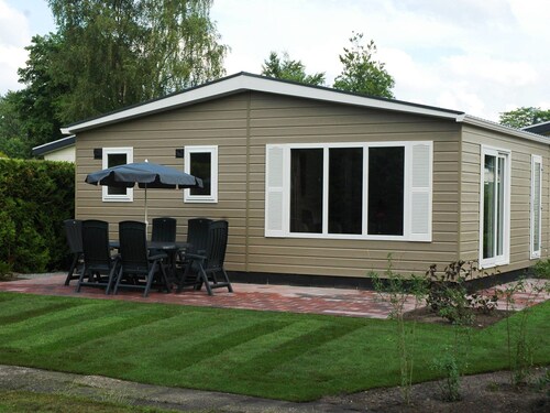 Conveniently Furnished Chalet with Terrace near Veluwe