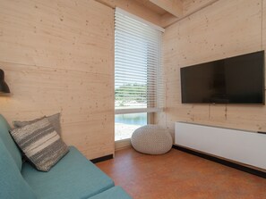 Living area - Detached Eco Chalet Near the Shores (Ouddorp)