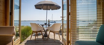 Lakefront Retreat w/ Hammock