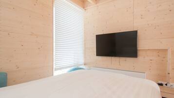 Cottage | 2 bedrooms, bed sheets