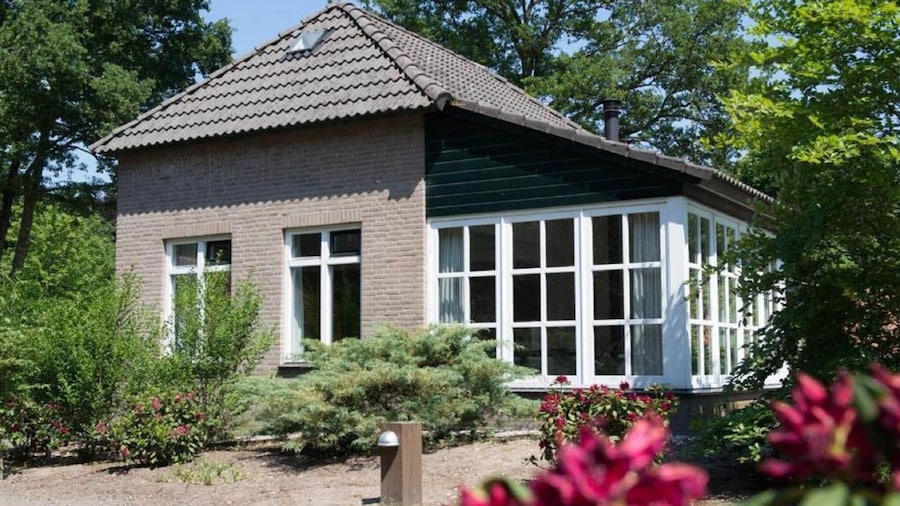 Luxury Villa in De Pier With Sauna