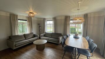 House | Living room