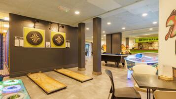 House | 5 bedrooms, individually furnished