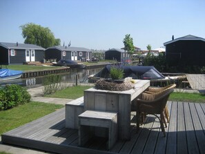 Property amenity - Cozy Holiday Home With Terrace (Giethoorn)