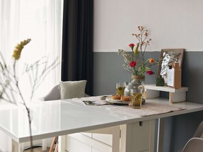Dining - Modern Suites Near Beach (Callantsoog)
