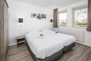 House | 4 bedrooms, individually furnished
