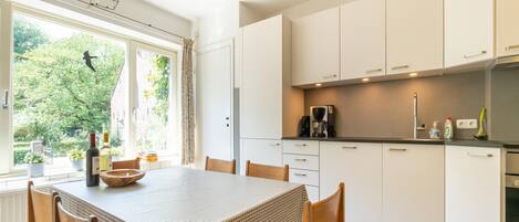 House | Private kitchen