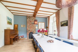 House | Dining - Limburg Mansion With Spa Near Forest (Swolgen)