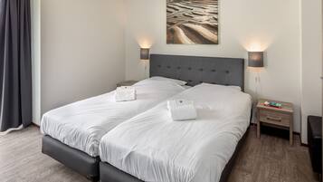 Villa | 8 bedrooms, individually furnished