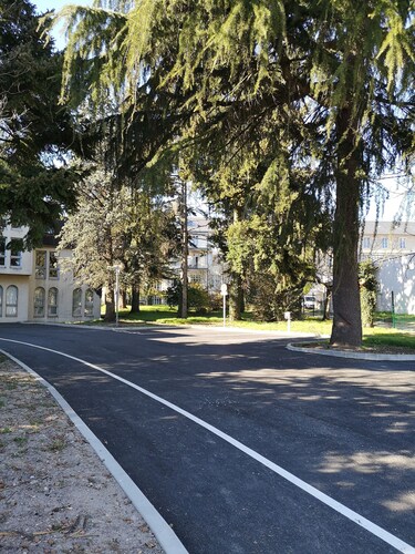 Auberge de Jeunesse Orléans Centre Ville - Hostel