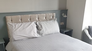 Room - Studio For 2 In Good Location (Blackpool)