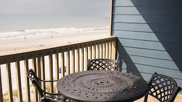 Apartment, 2 Bedrooms, Non Smoking | Balcony