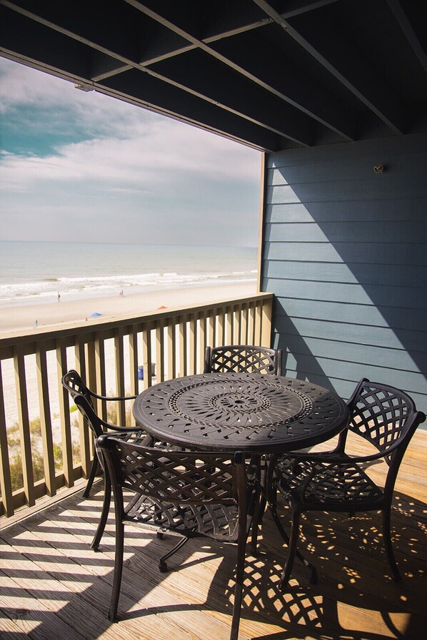 Apartment, 2 Bedrooms, Non Smoking | Balcony