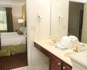 2 bedrooms, free WiFi