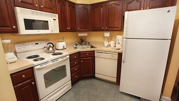 Private kitchen - Summerbay Williamsburg Plantation Resor t (Williamsburg)