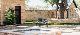 New Guest House in the heart of Texas Wine Country