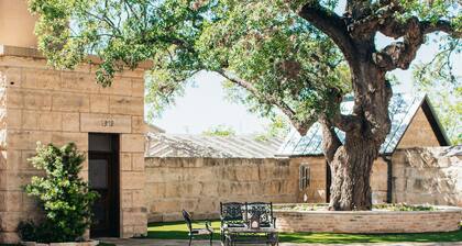 New Guest House in the heart of Texas Wine Country