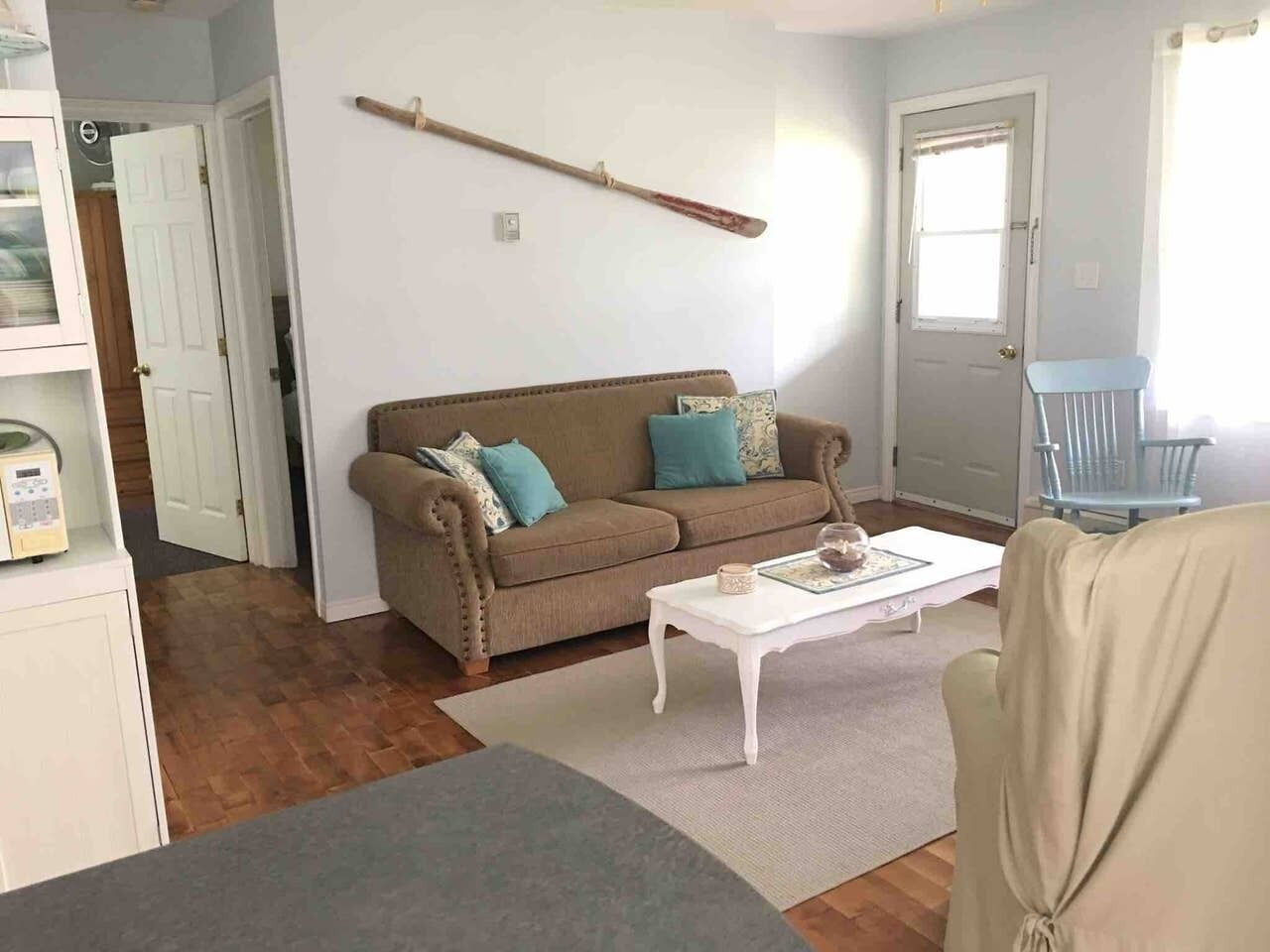 2 Bedroom Waterfront Cottage