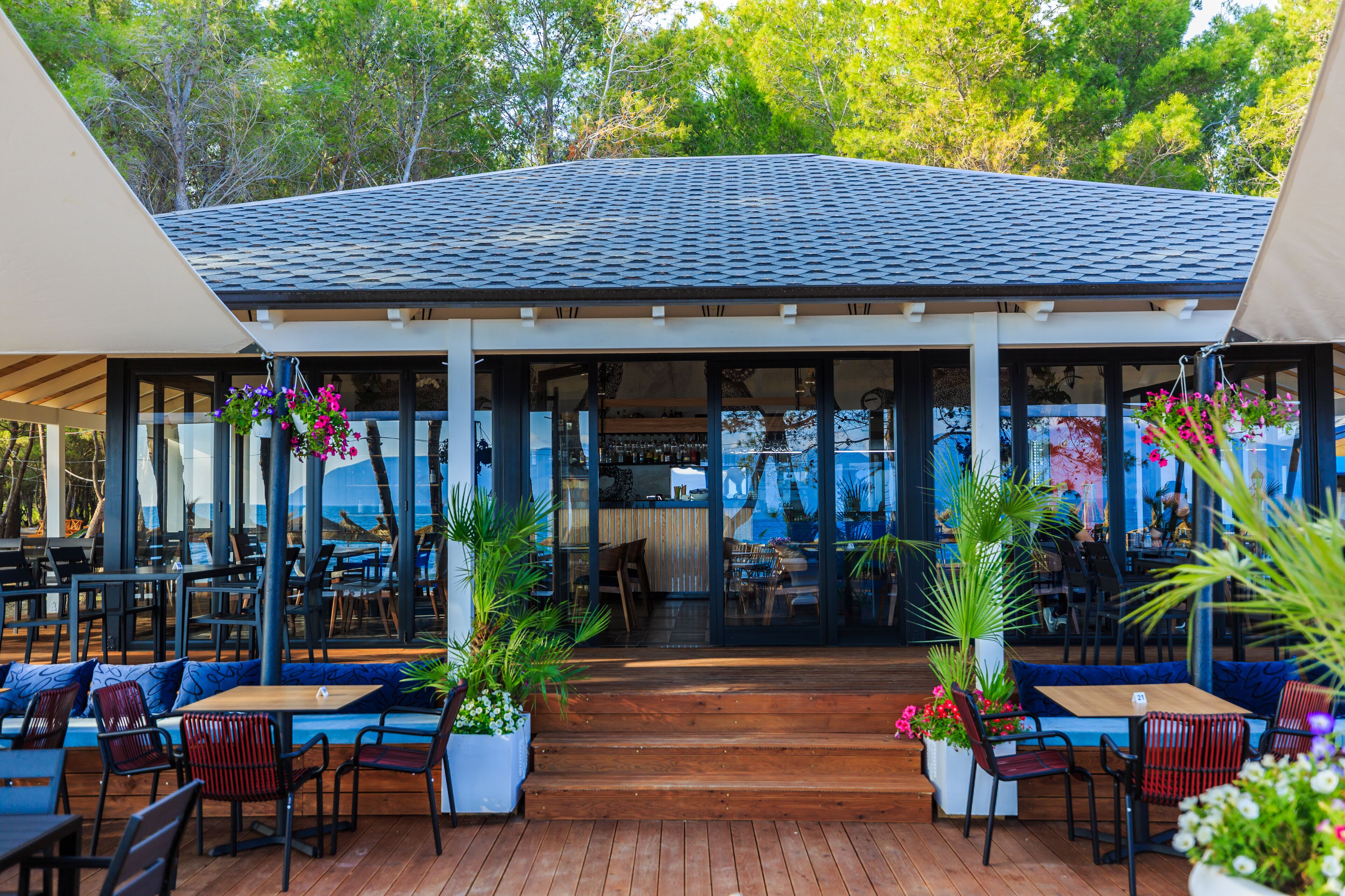 Fachada de la propiedad