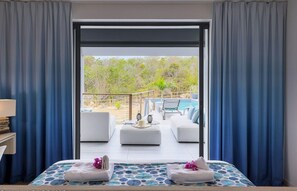 6 bedrooms, in-room safe, desk, iron/ironing board