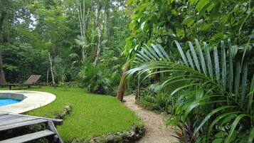 Alberca al aire libre