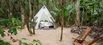 Glamping Mama Loo MM