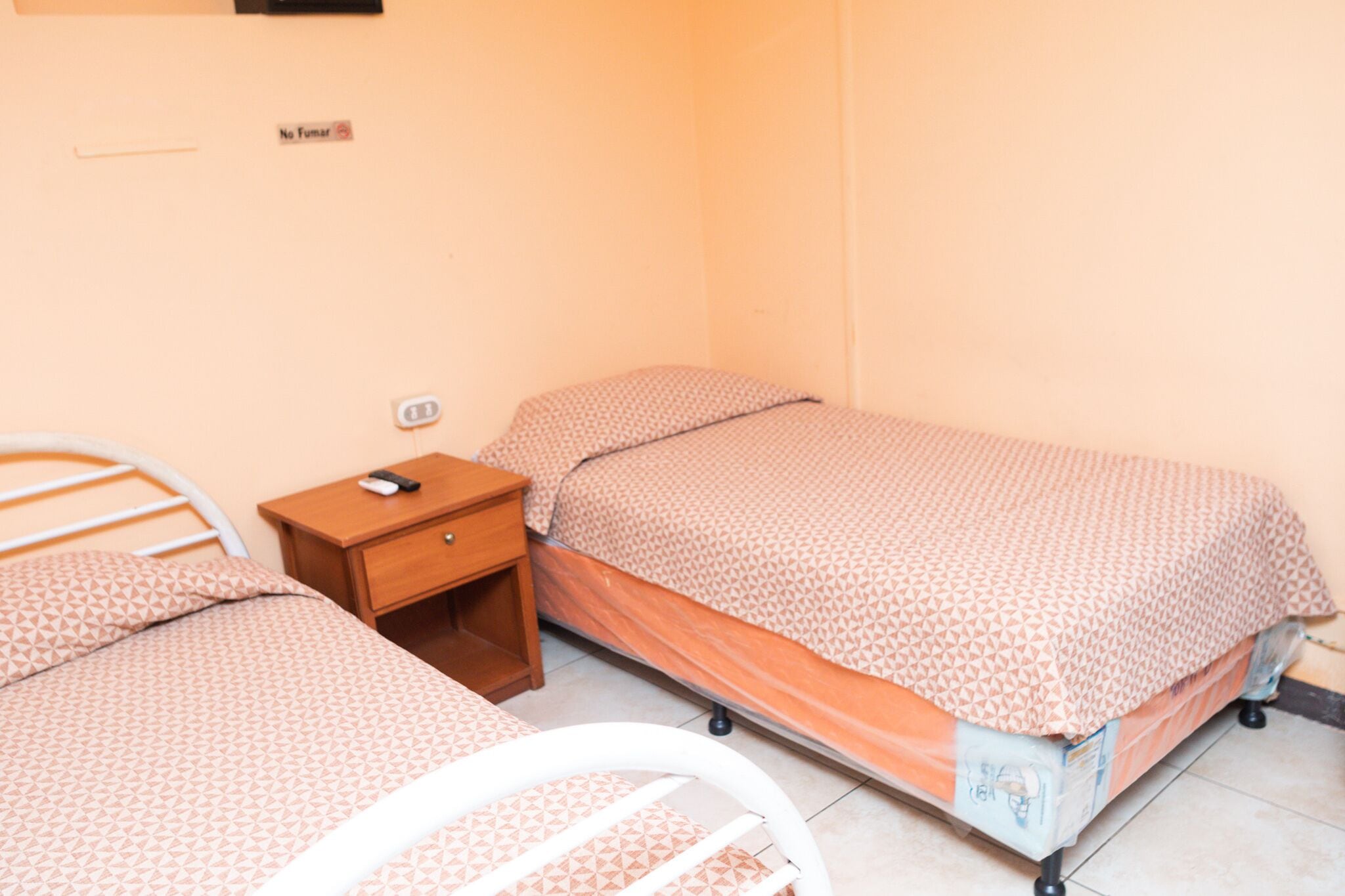 Standard Twin Room | Gebar bulu kapas, peti besi dalam bilik, langsir/tirai gelap terus 