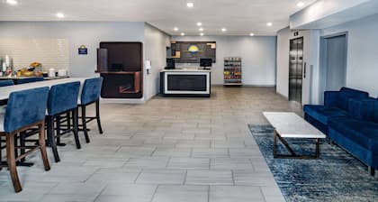 Days Inn & Suites by Wyndham Horn Lake/Memphis Graceland