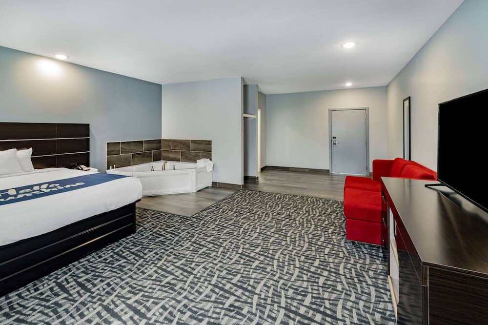 Days Inn & Suites by Wyndham Horn Lake/Memphis Graceland