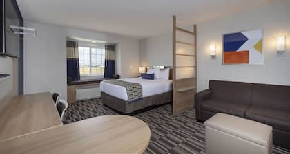 Microtel Inn & Suites by Wyndham Loveland
