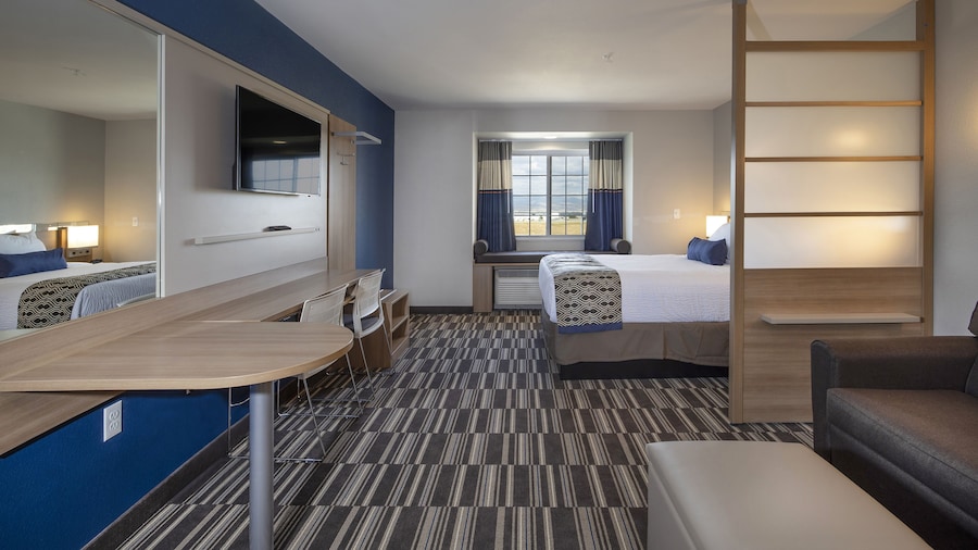 Microtel Inn & Suites by Wyndham Loveland