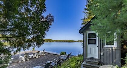 Gorgeous New Build on Rosseau with Pictuesque Views!! Sunset Deck! Sleeps 12!