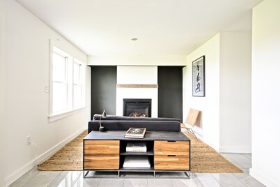 Modern Copake Falls Getaway