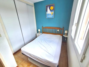 2 bedrooms - BEL APPARTEMENT TRAVERSANT AVEC VUE MER (LE CAP D AGDE)