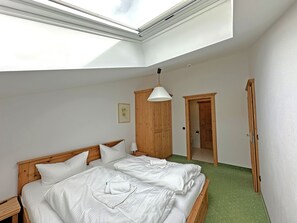 1 soveværelse, internetforbindelse, sengetøj