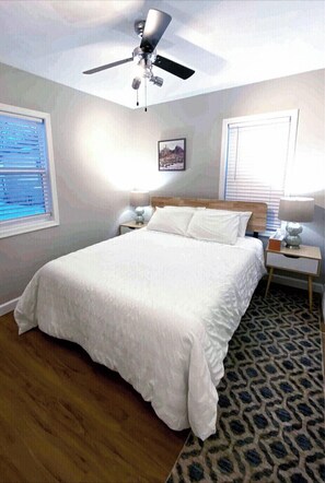 2 bedrooms, iron/ironing board, WiFi, bed sheets