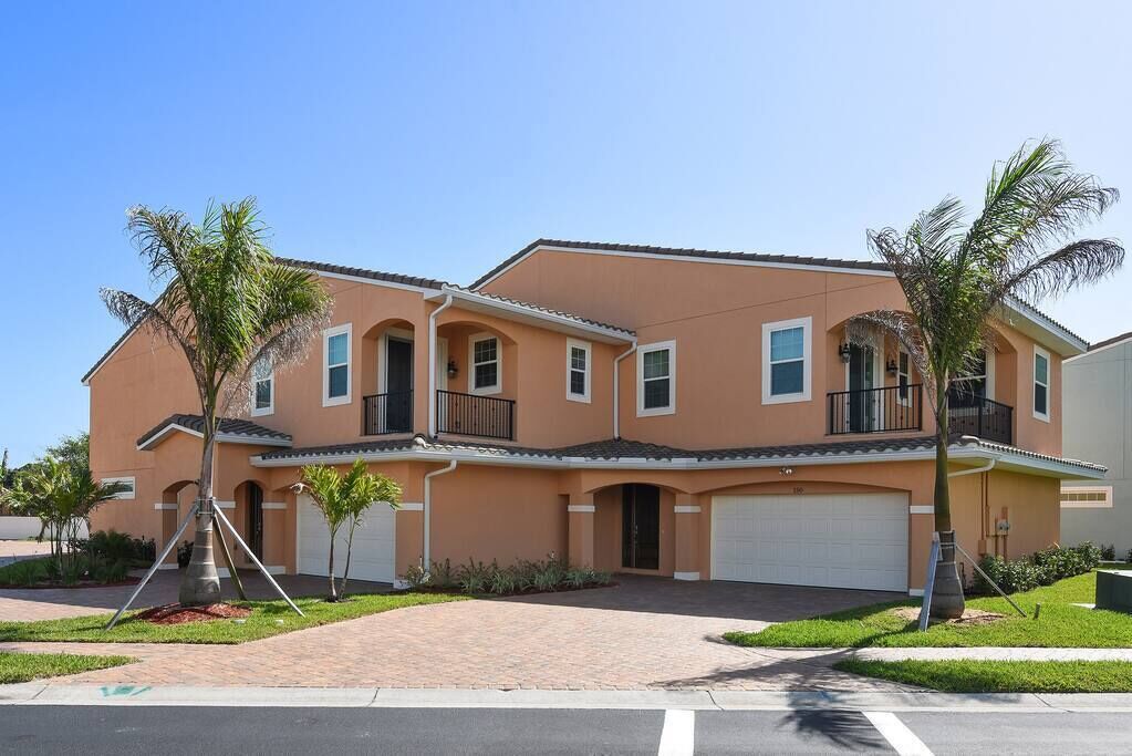 Fortebello Beachside 150 - quaint Beachtown near SpaceCoast