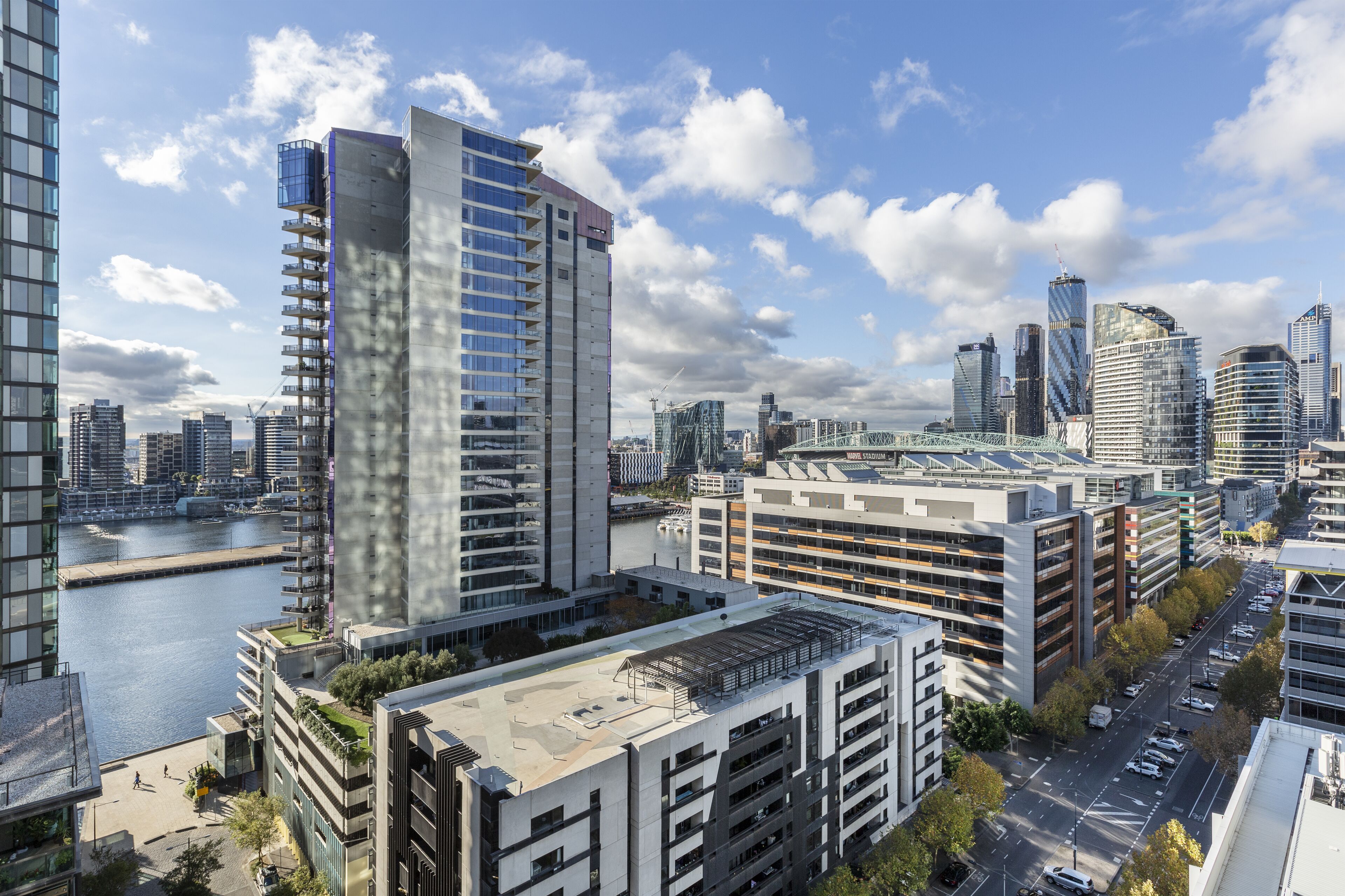 Kula Docklands — image 27