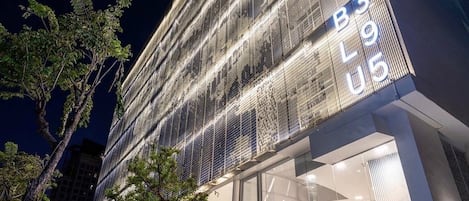 Front of property – evening/night