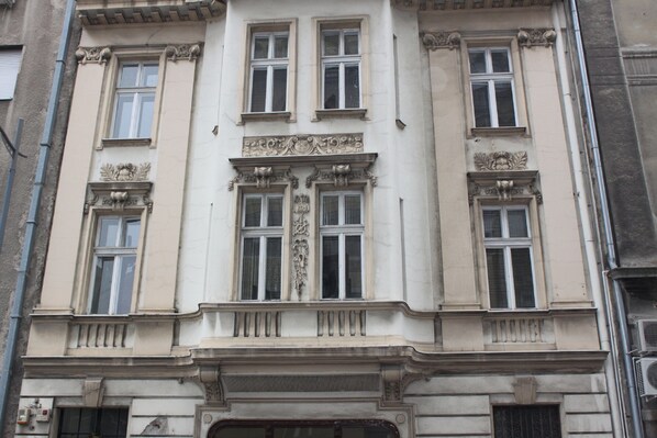 Front of property - New Generation Hostel Belgrade Center (Belgrade)