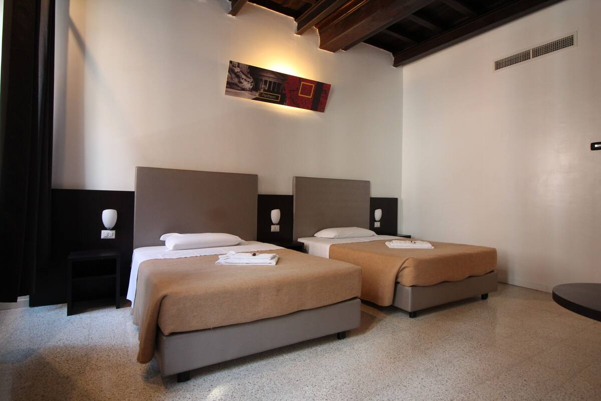 PREMIUM Quadruple Room | WiFi (free)