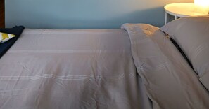 Condo, 1 habitación, para no fumadores, planta baja (Nordic,8 hours,9am-5pm, Work from hom) | Edredón, decoración personalizada, muebles diferentes y escritorio 