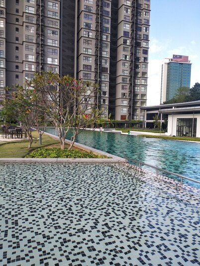 The Hyve by Flexihome