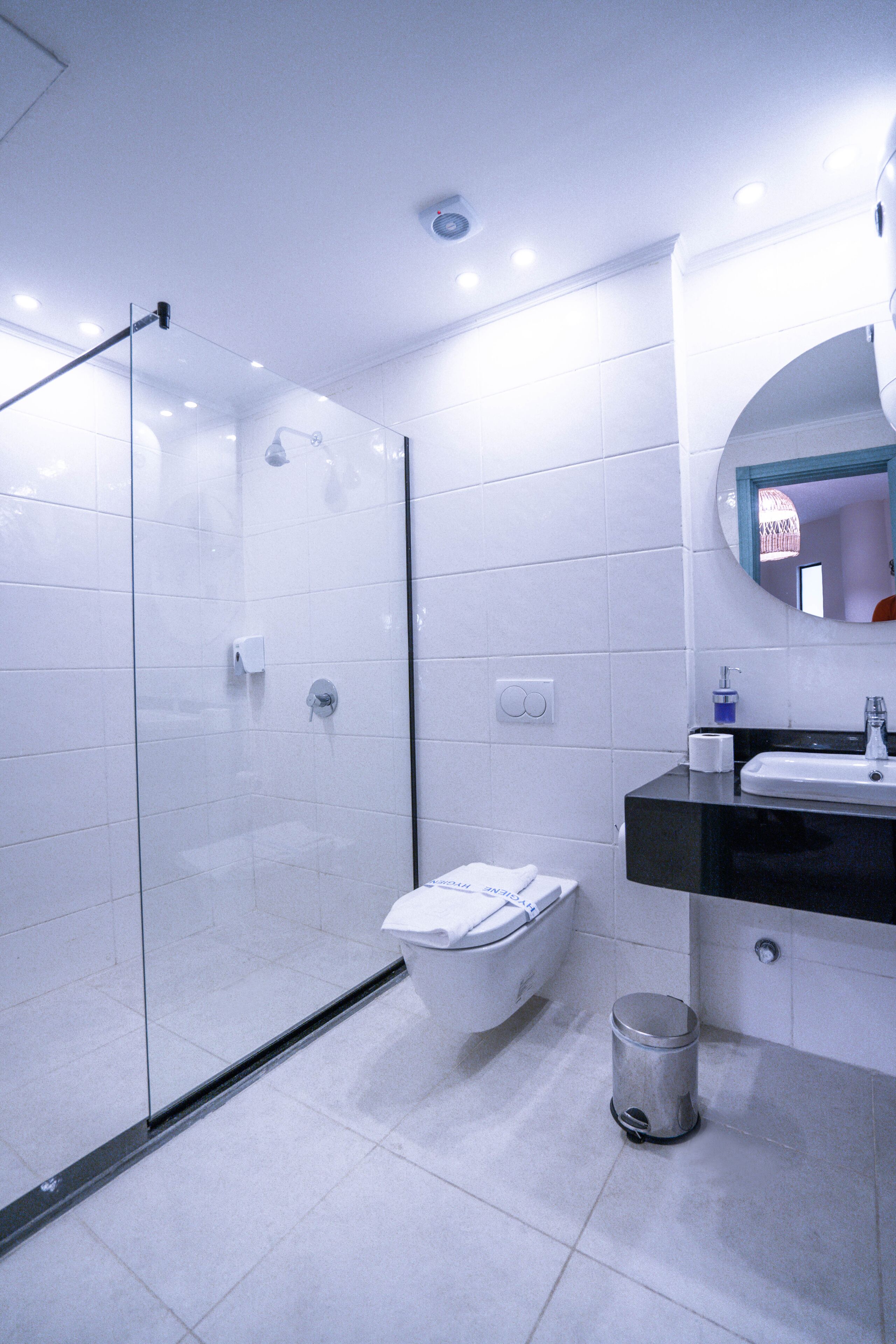 Photo - Redcon Suites