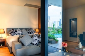 Pool Access | Alberca | Alberca al aire libre