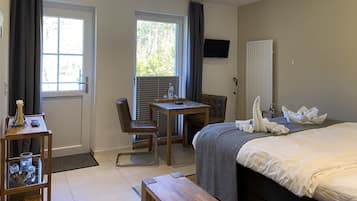 1 Schlafzimmer, Zimmersafe, Reisekinderbett, kostenloses WLAN