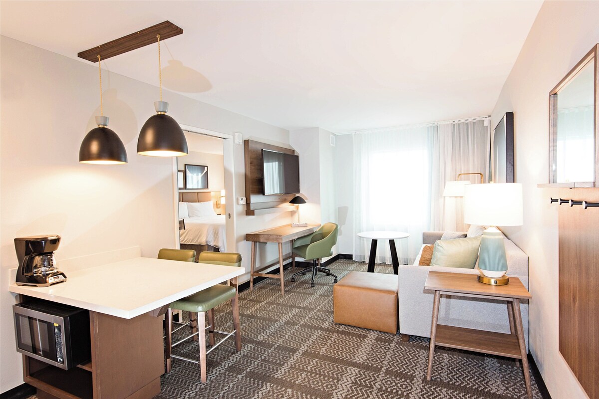 Suite, 1 Bedroom, Accessible, Kitchen (Mobility Tub) | Desk, laptop workspace, blackout drapes, iron/ironing board