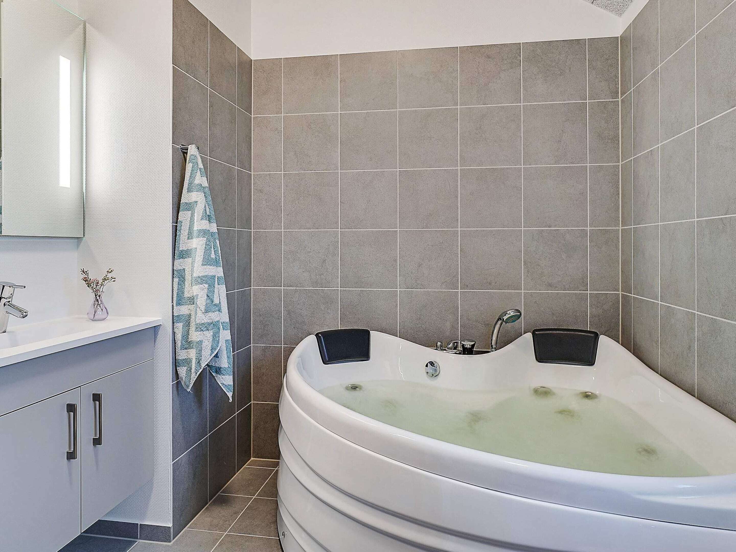 House | Spa treatment