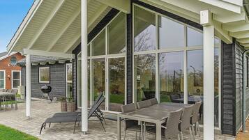 House | Exterior